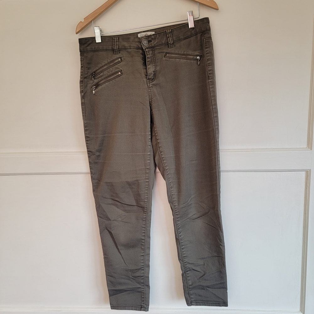 love, Fire Skinny Moto-Style Jeans in Olive Green